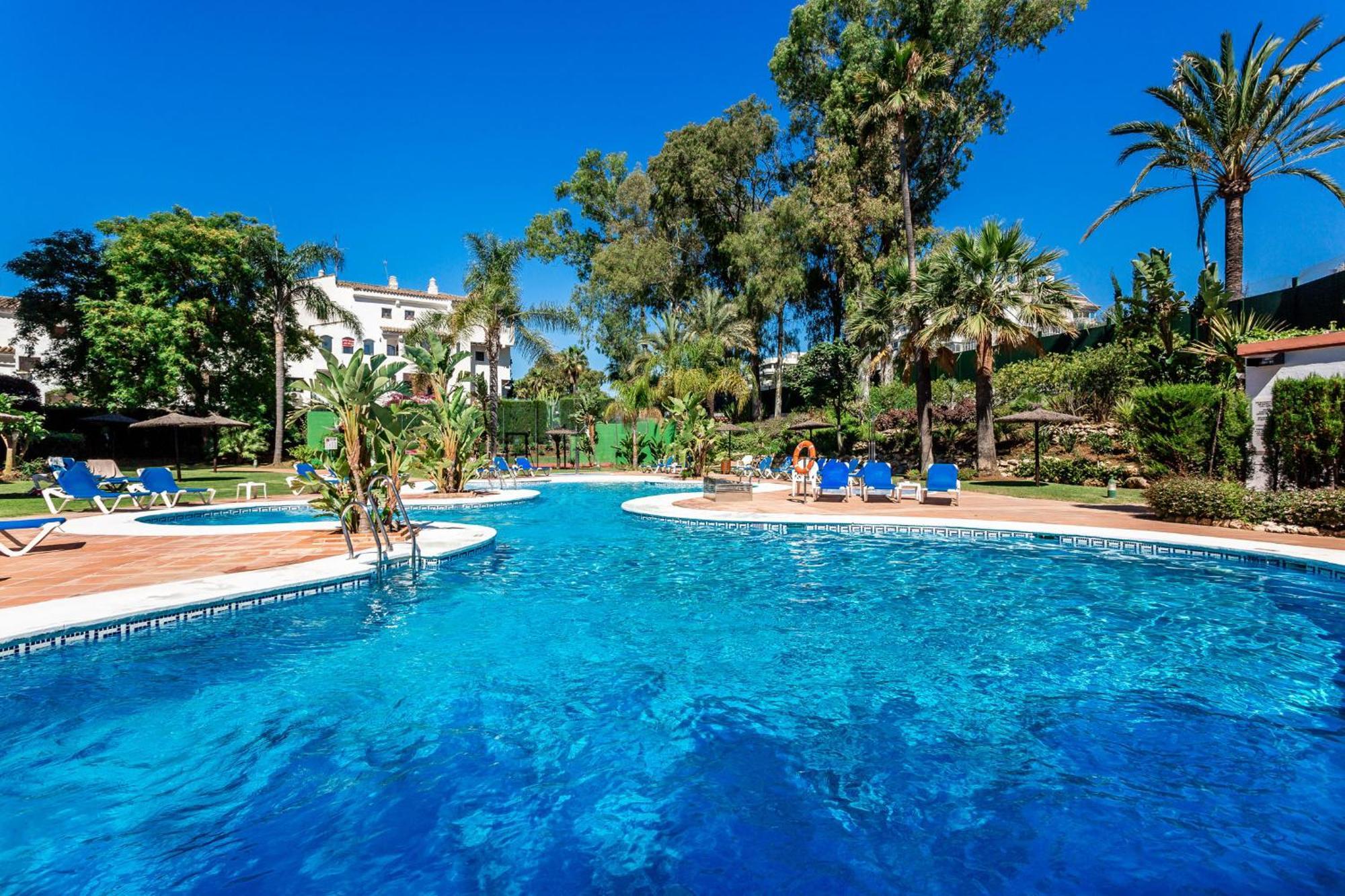 By Riva - Amazing View, In Medina Garden Of Puerto Banus Lejlighed *